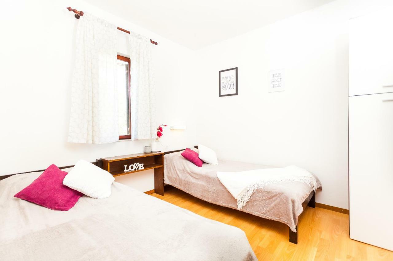 Apartments Dajna ヴェラ・ルカ エクステリア 写真